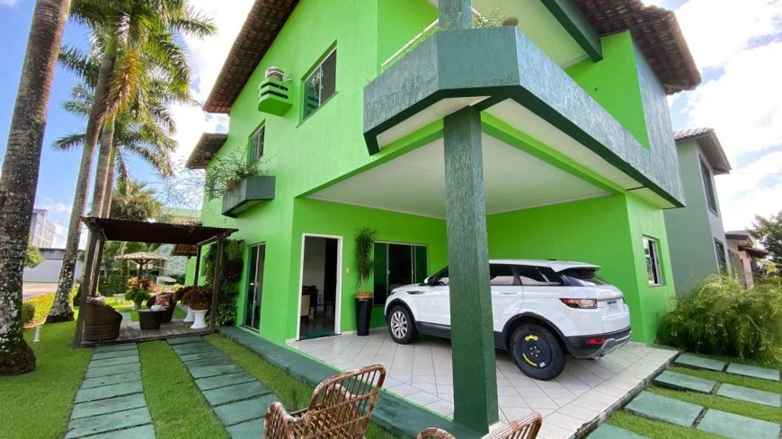 Belíssima Casa no Condomínio Grenville ll , disponível para alugar.