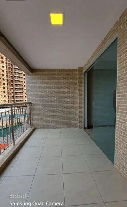 Alugo apartamento 3/4 nno ed PIAZZA TOSCANA na Marambaia.