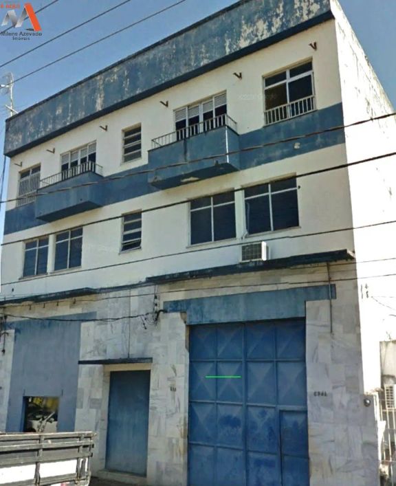 GALPÃO DE 3 PAVIMENTOS NA ROBERTO CAMELIER! ÁREA TOTAL DE 600M². ÁREA PRIVATIVA DE 1.140M². NASCENTE