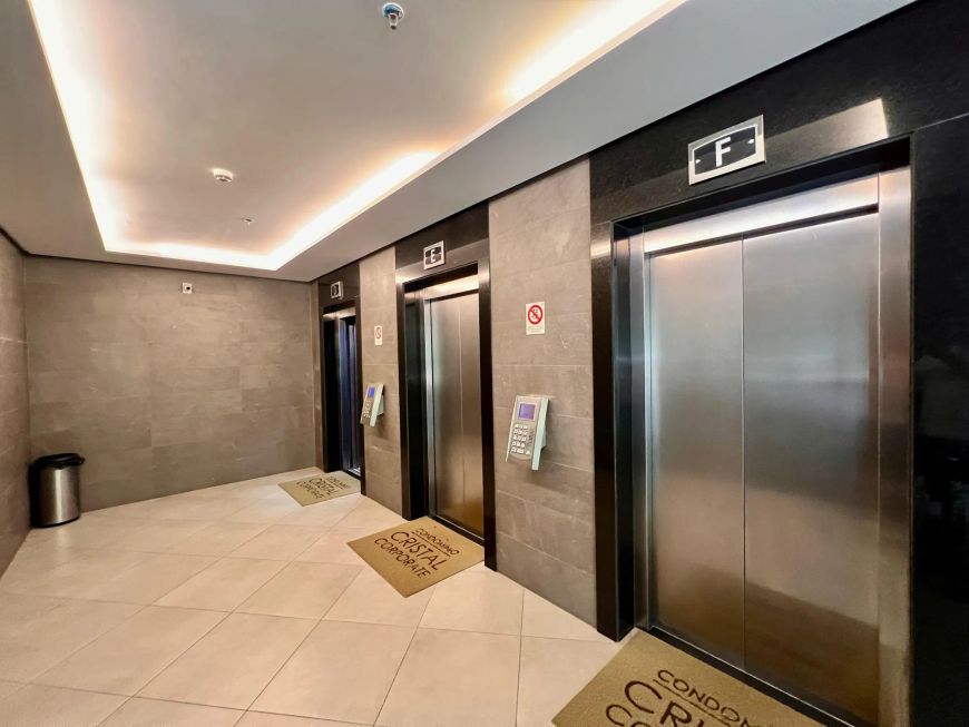 ALUGUEL SALA COMERCIAL CRISTAL CORPORATE
