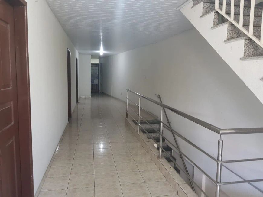 Lene Pegado Aluga Sala Comercial de 25 m² na Av Senador Lemos