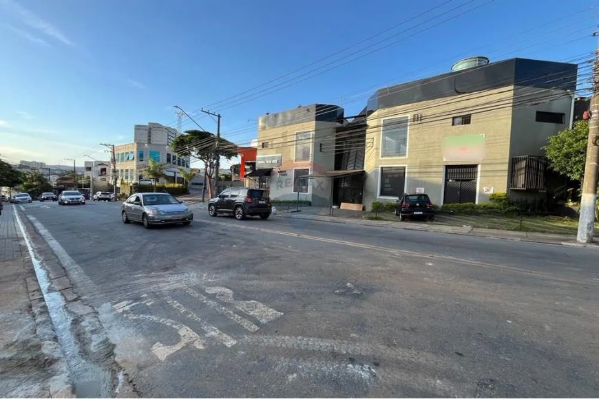 Alugue Prédio Comercial no Parque Renato Maia