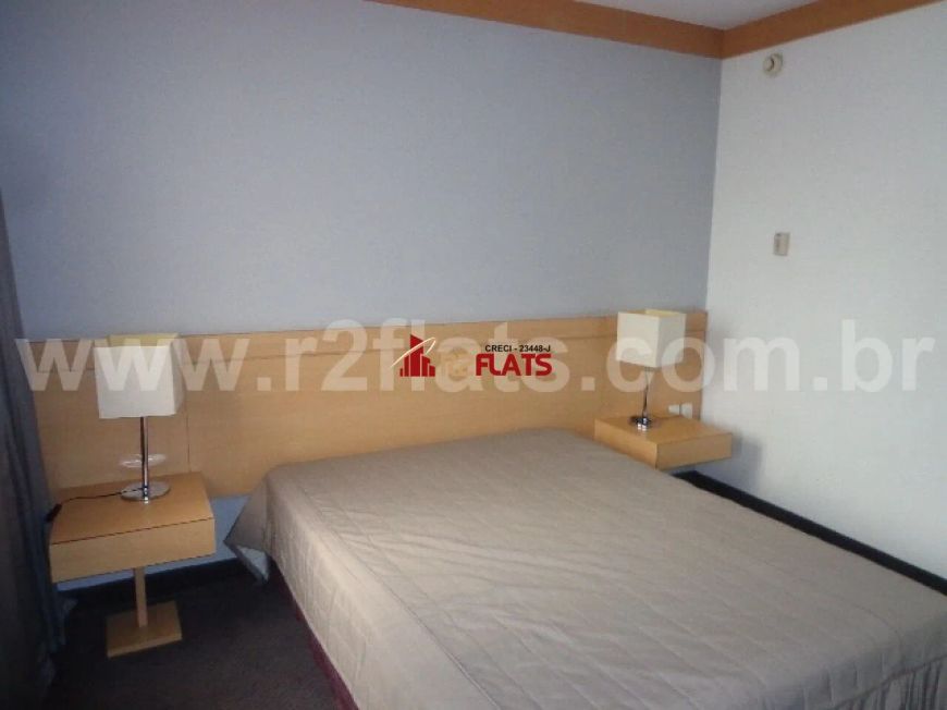 Flat com ótimo preço no bairro Pinheiros. Confira!