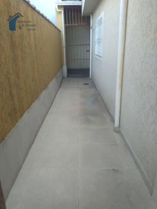 Casa com 2 dormitórios para alugar, 106 m² por R$ 2.557,00/mês - Santa Mena - Guarulhos/SP