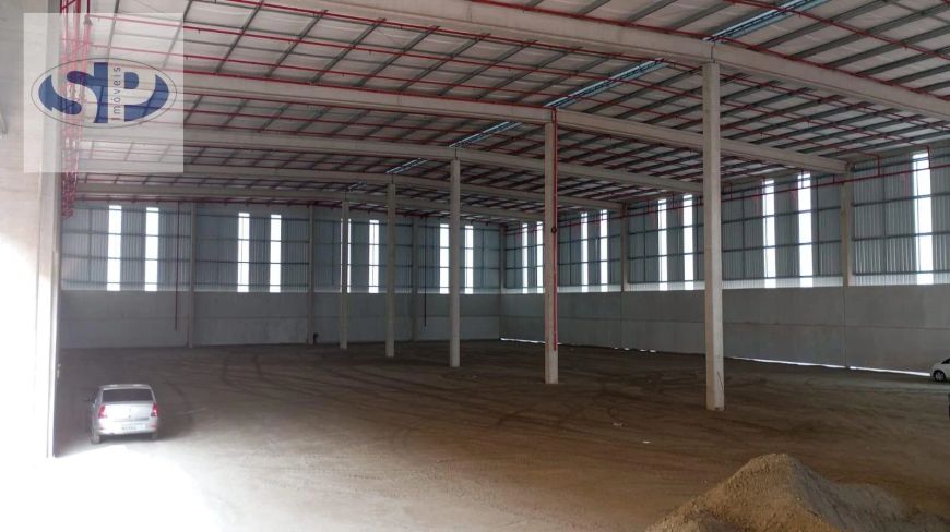Alugue Galpão com 4.838M² em Cidade Aracília por R$ 150.000. Imóvel Comercial em Guarulhos/SP