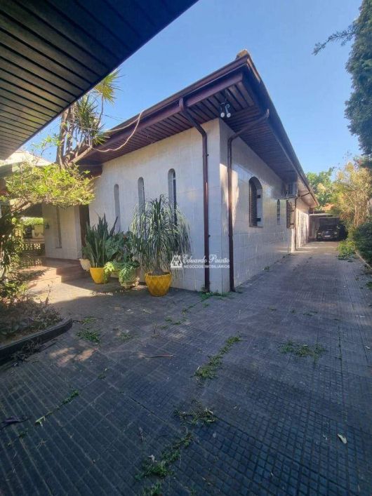 Casa com 3 quartos para alugar, 800m - Localizada no Jardim do Papai - Guarulhos/ SP