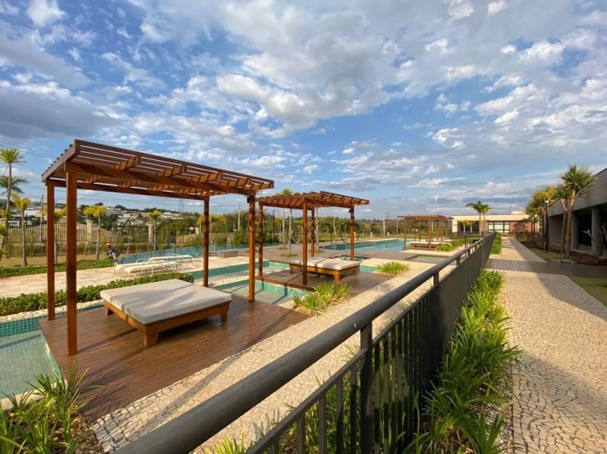 Terreno à venda com 420 m² no Residencial Arborais, Campinas.