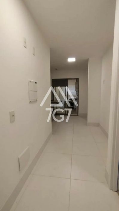 APARTAMENTO À VENDA NO PARAÍSO