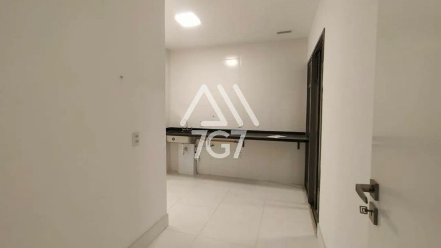 APARTAMENTO À VENDA NO PARAÍSO